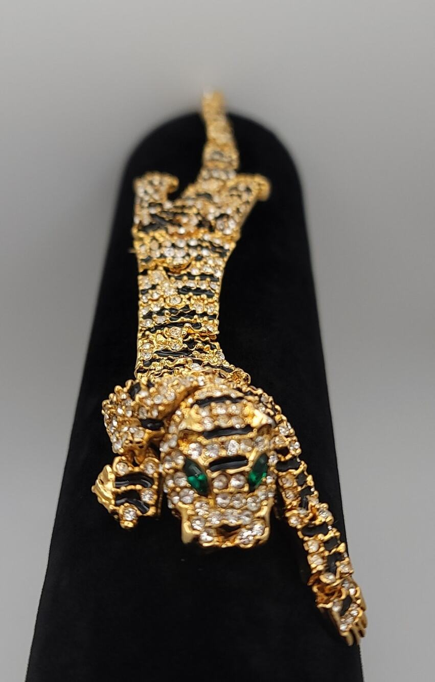 Vintage Articulated Pave Rhinestone Tiger Shoulder Brooch